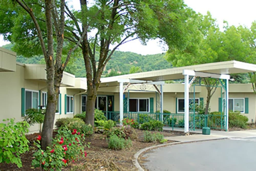 Main entrance to Regency Care of Rogue Valley in Grants Pass, Oregon