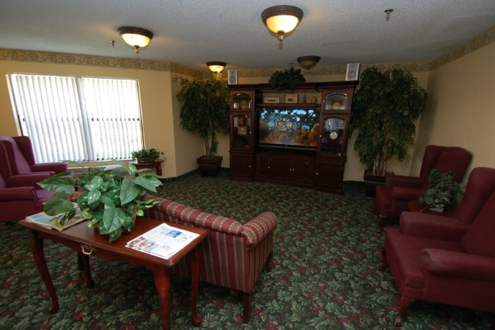 Common TV room at Grand Villa of Ormond Beach in Florida