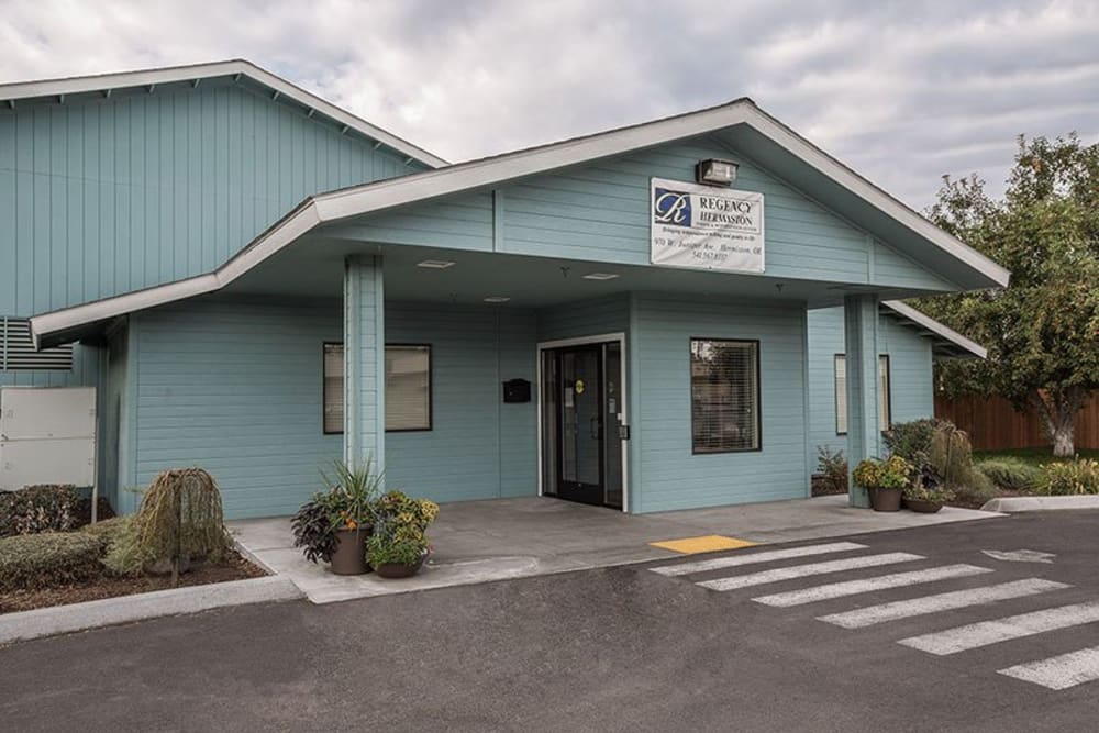 Entrance to Regency Hermiston Nursing and Rehabilitation Center in Hermiston, Oregon