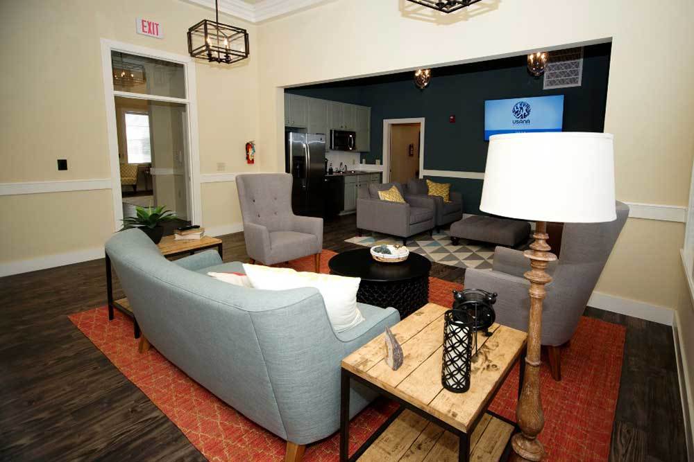 A clubhouse with plenty of comfortable seating at Traditions at Mid Rivers in Cottleville, Missouri