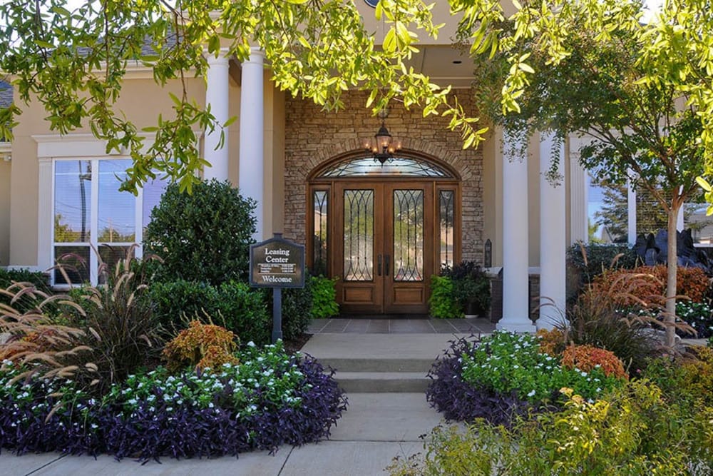 Photos of Villas at Houston Levee West Apartments in Cordova, TN