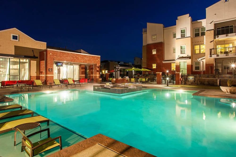 Enjoy Apartments with a Swimming Pool at Harvest Station Apartments 