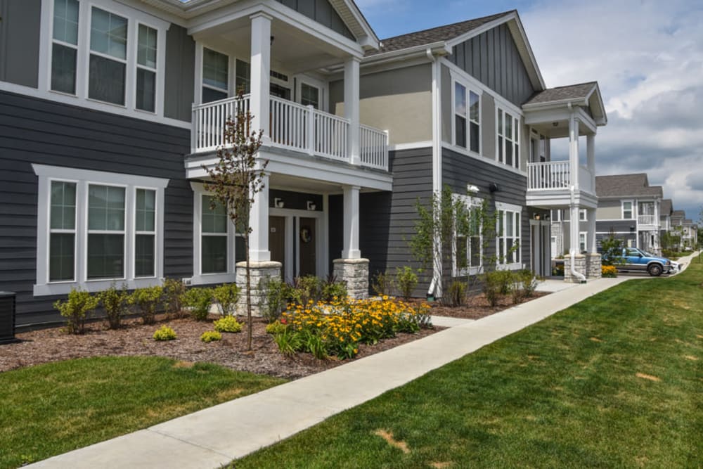 Photos of Springs at Orchard Road in North Aurora, IL