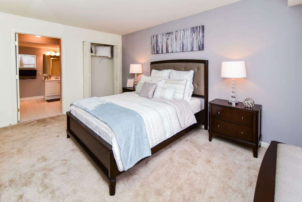 Bedroom at Abrams Run Apartment Homes in King of Prussia, PA
