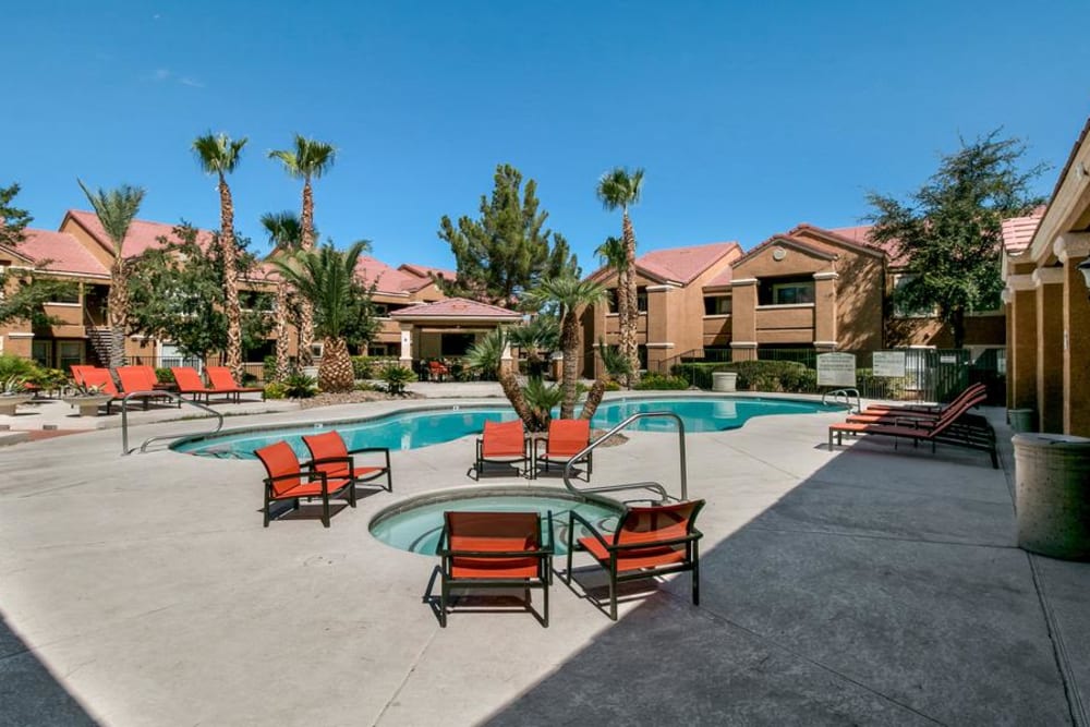 Enjoy Apartments with a Swimming Pool at Ascent at Silverado
