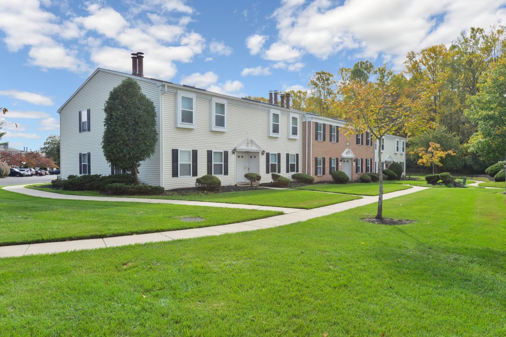 Exterior shot of Tory Estates Apartment Homes in Clementon