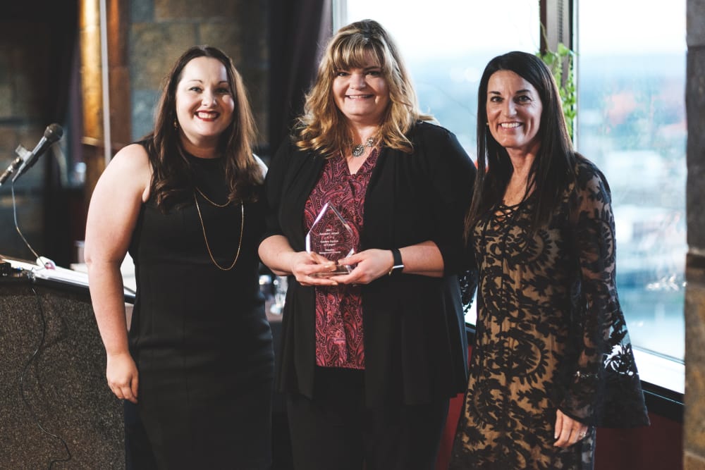 Jill Tucker accepting award