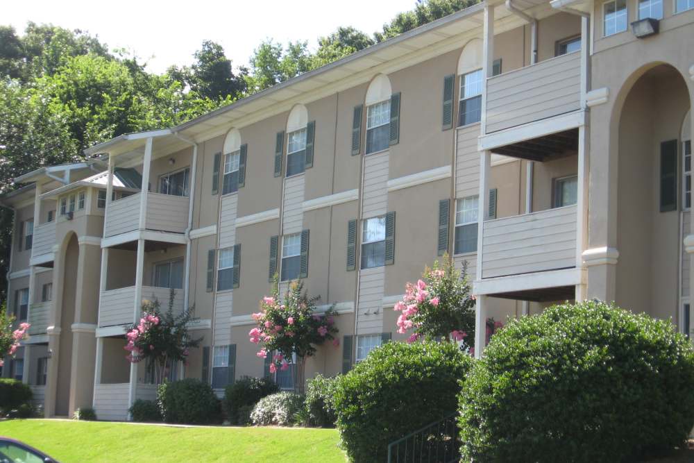 Building exterior at The Abbey at Regent's Walk in Homewood, Alabama