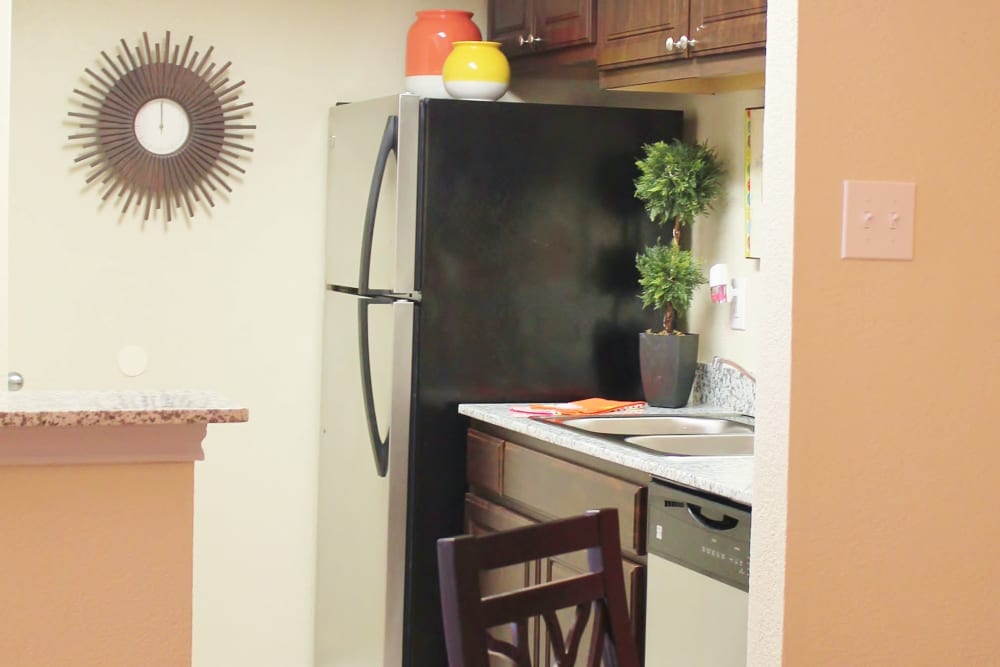 Photos of The Abbey at Conroe Apartments & Townhomes in Conroe, TX