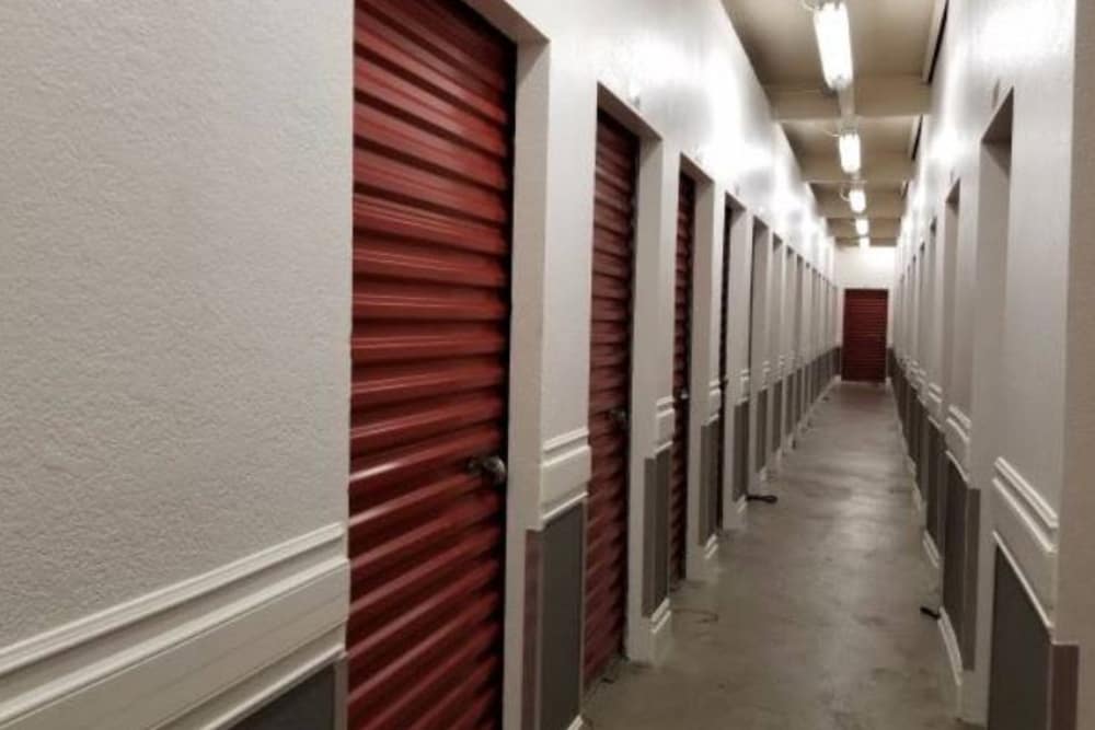 Santa Ana, CA Storage Features One Stop Storage