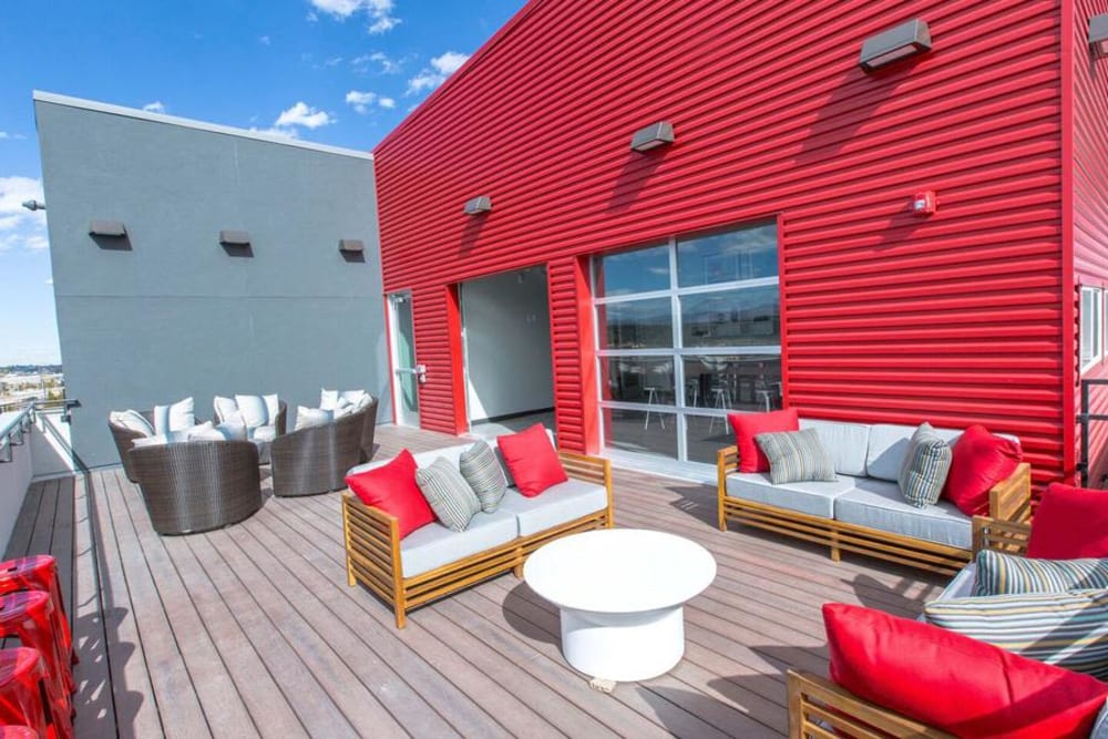 Rooftop Lounge at Oxford Station Apartments in Englewood, Colorado
