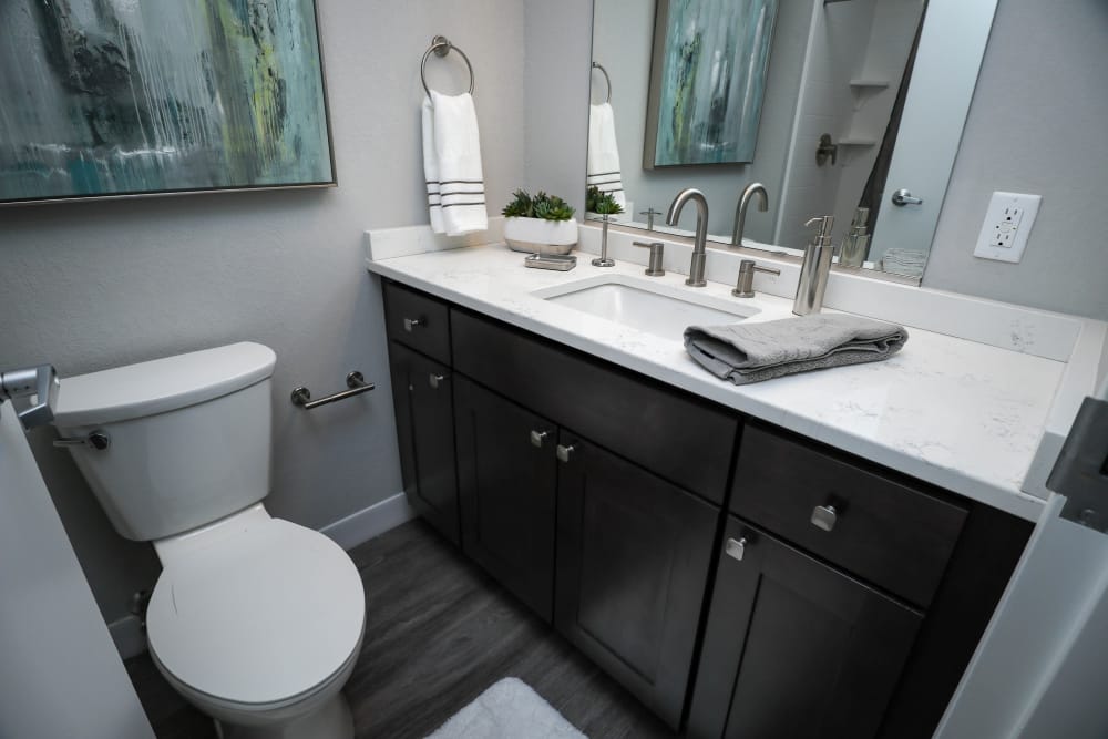 Getzville Ny Apartments Near Amherst Creekview Court