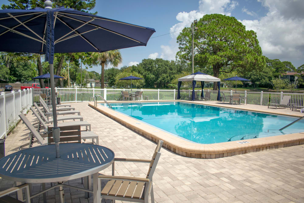 Photos of Promenade at Edgewater in Dunedin, FL