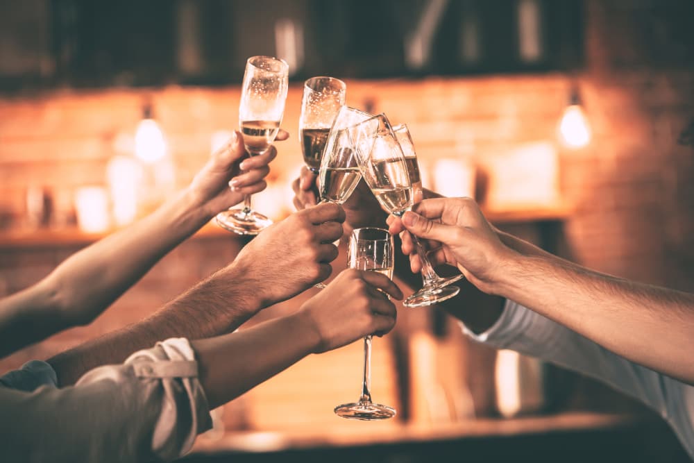 Food and drink options near Cedar Village