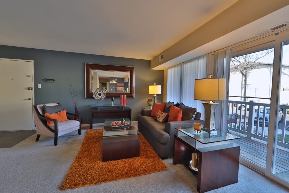 Briarwood Place Apartment Homes offers a beautiful living room in Laurel, Maryland