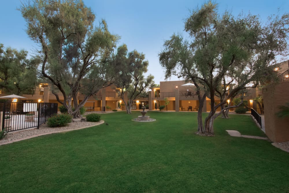 Scottsdale Senior Living Scottsdale Village Square, A Pacifica Senior