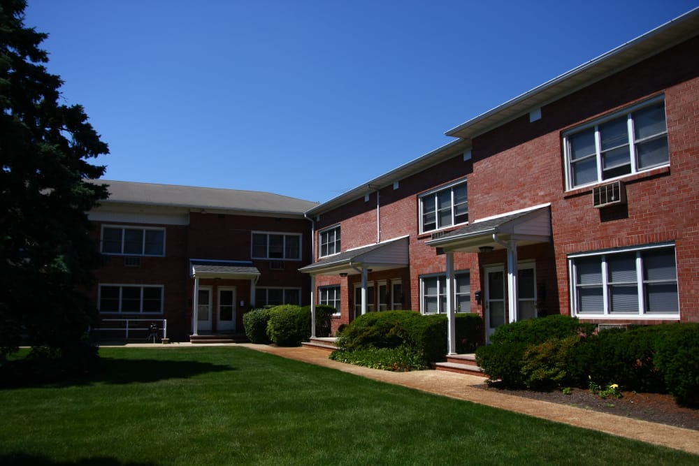Point Pleasant, NJ Apartments for Rent | Waterway Court ...