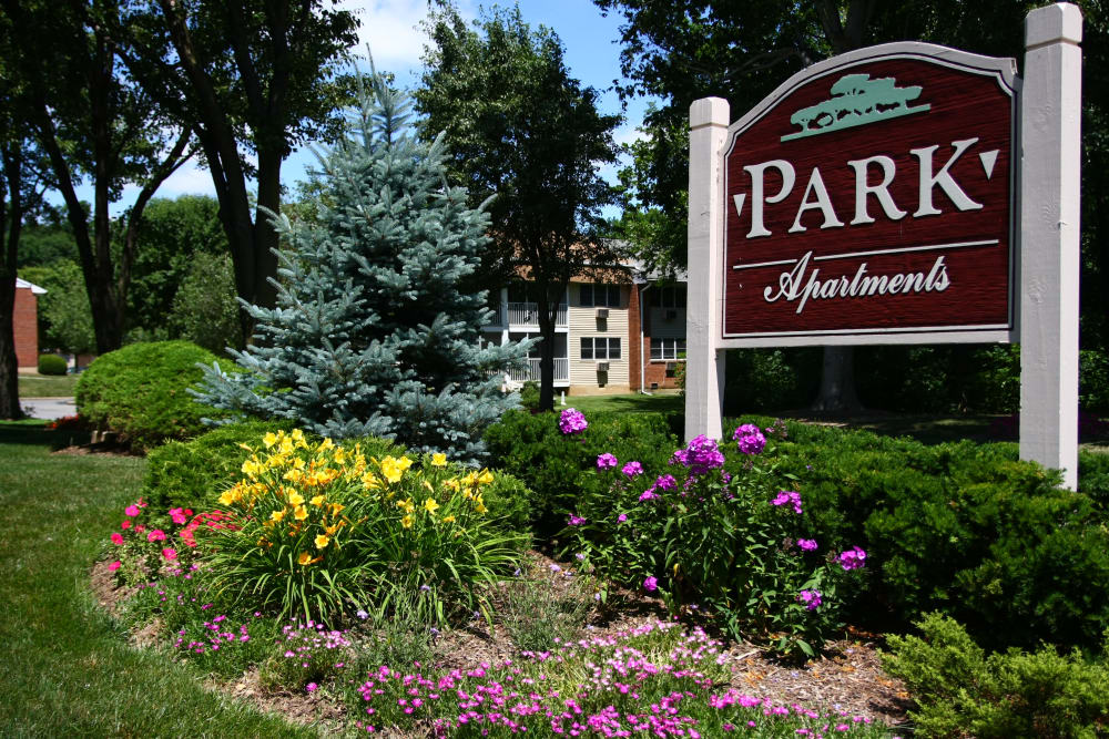 Our sign welcoming residents and their guests to Park Apartments