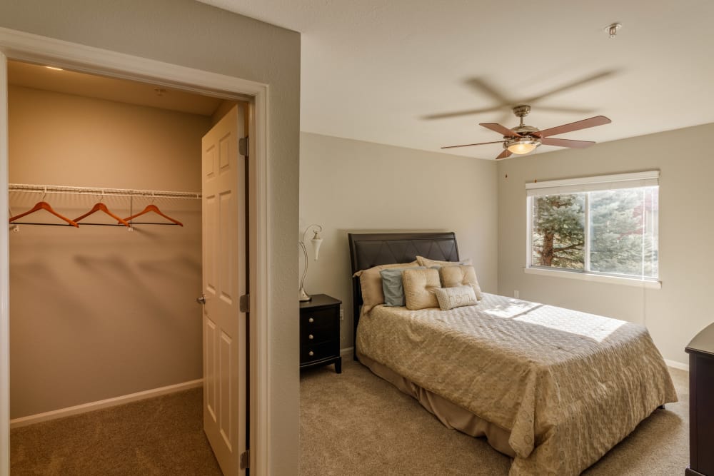 Photos Of Willow Run Village Apartments In Broomfield