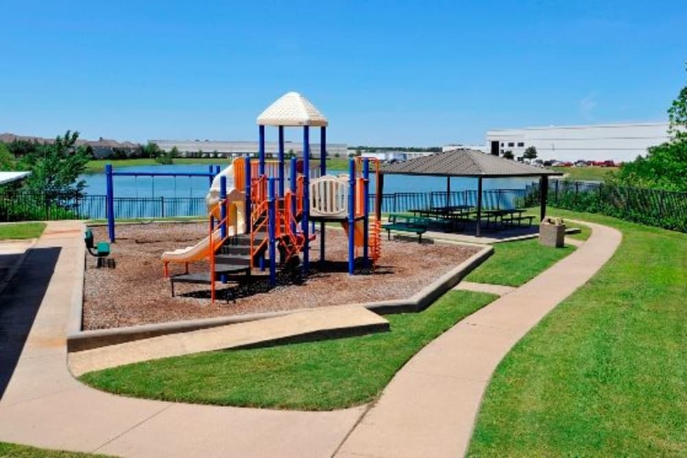 Playground Crescent at Cove at Lakepointe