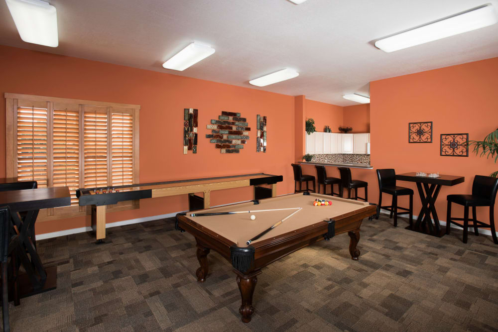 Arcade game room at El Lago apartments
