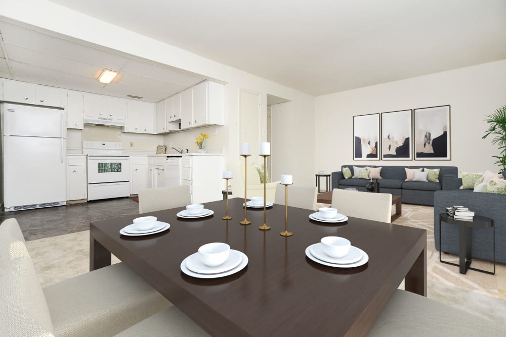 Beautiful Dining Room at Vineland Village Apartment Homes in Vineland, New Jersey