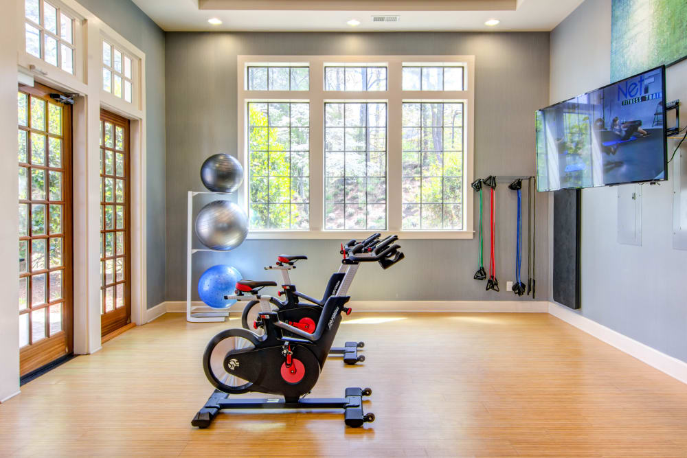 Enjoy Apartments with a Gym & Spin Room at The Residences at Vinings Mountain
