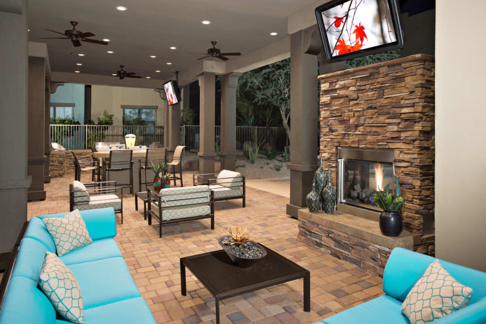 Entertain room at Las Colinas at Black Canyon in Phoenix, Arizona