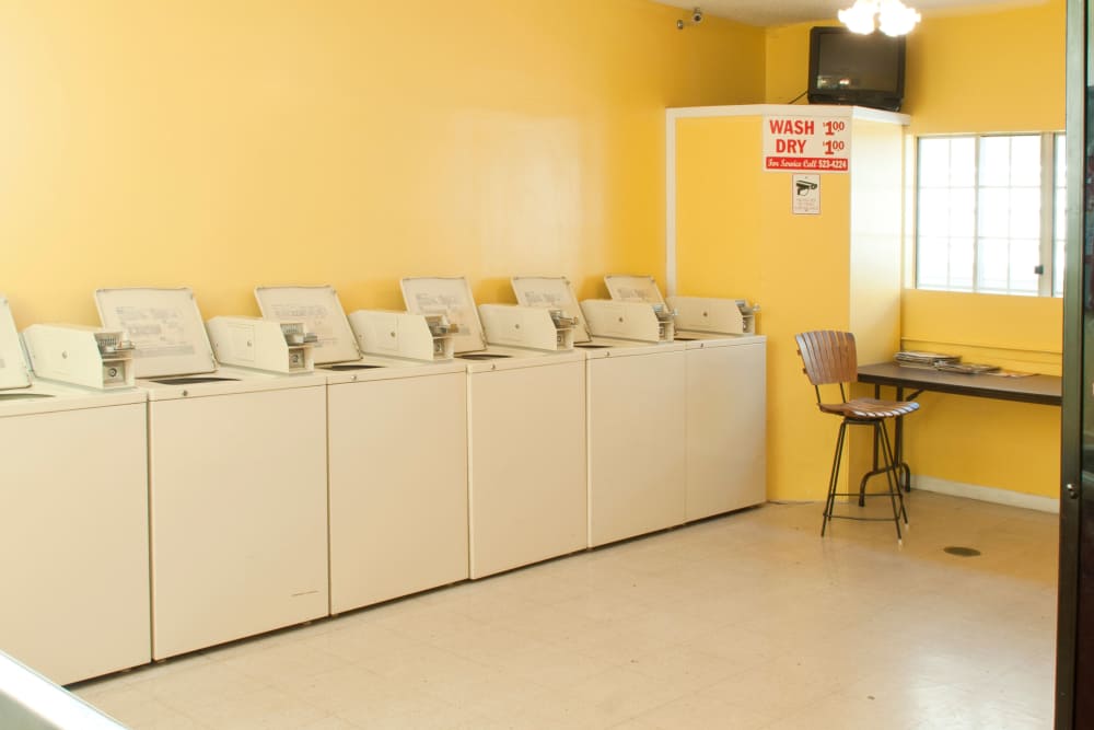 Spring Meadow has a laundry facility in Knoxville, Tennessee