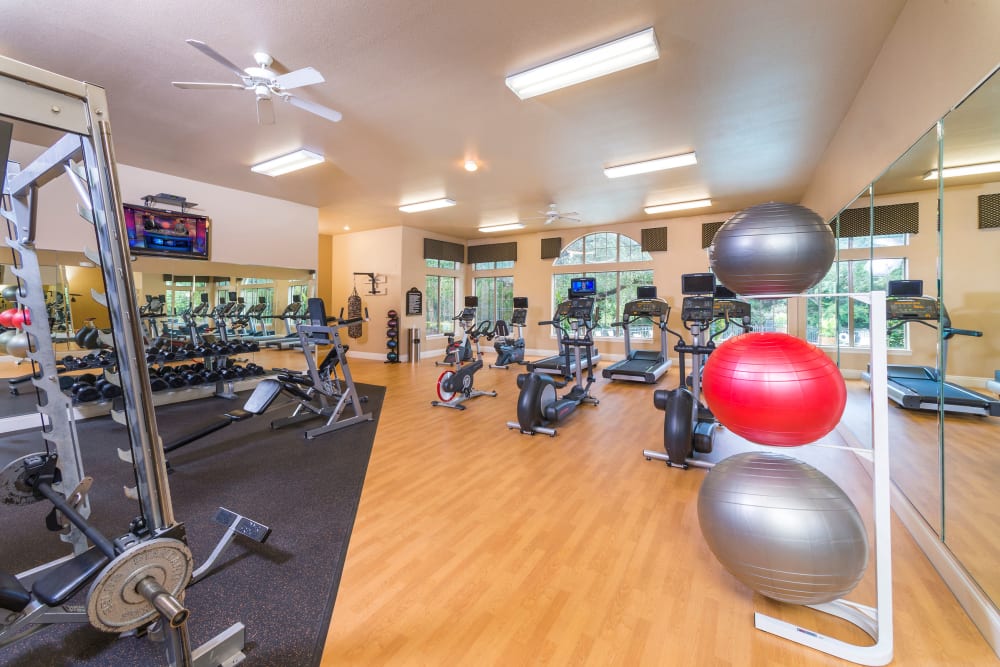 Fitness Center at Villas of Vista Del Norte