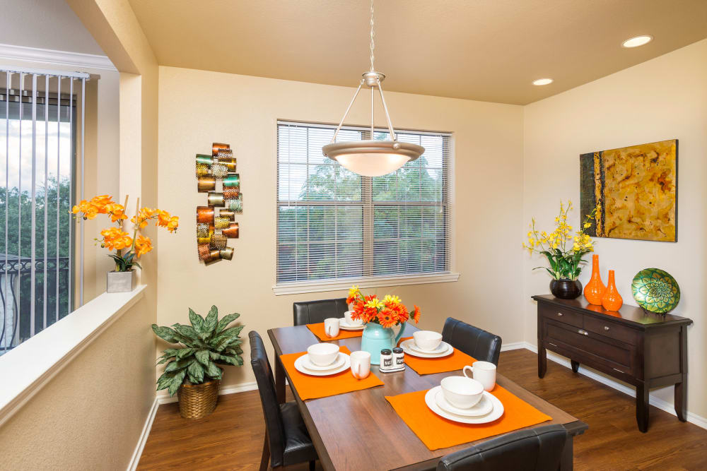 Dining room at Villas of Vista Del Norte
