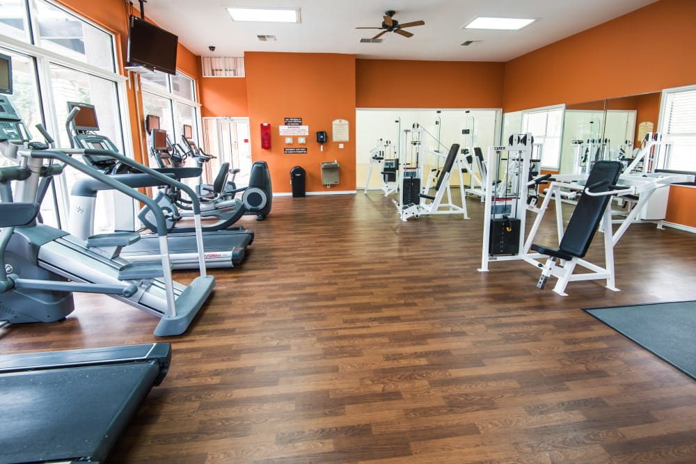 Fitness Center at Villas of Preston Creek