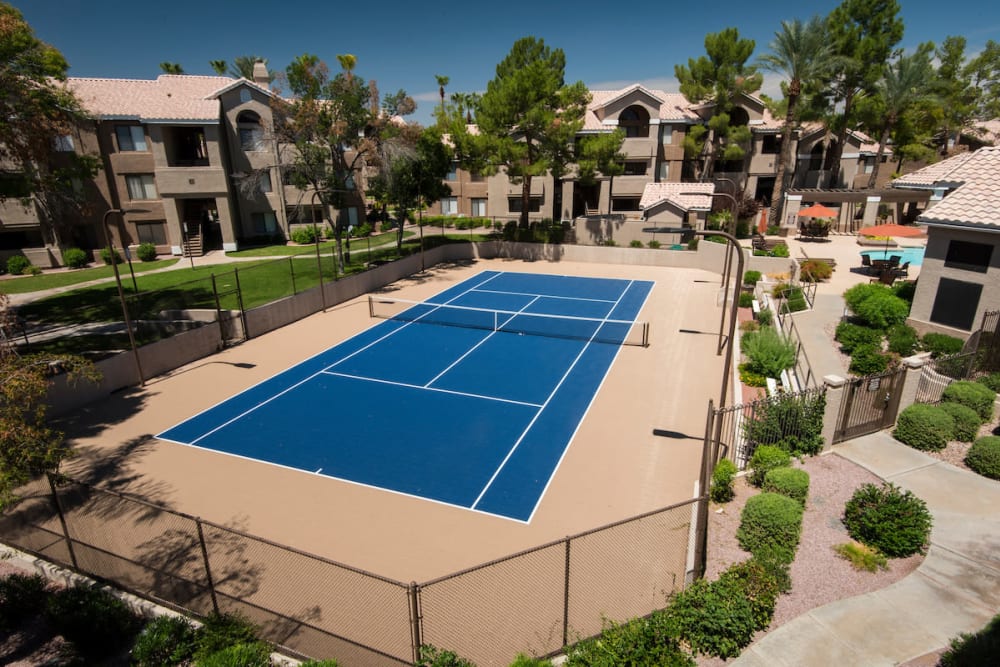 Lighted Tennis Court at The Palisades in Paradise Valley 