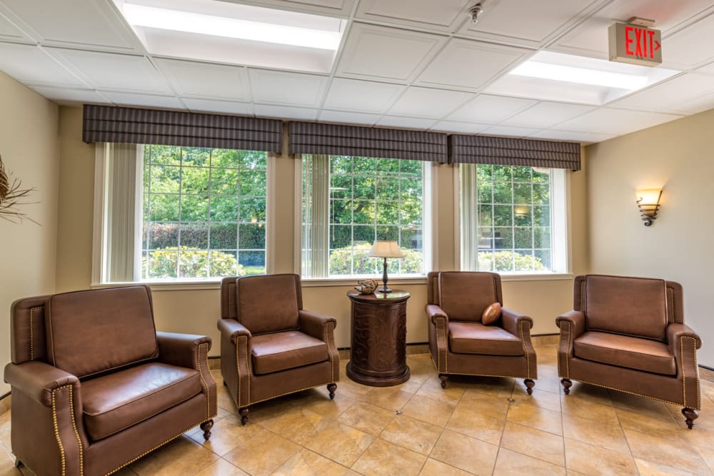 Common room at DELETED - Pacifica Senior Living McMinnville in McMinnville, Oregon