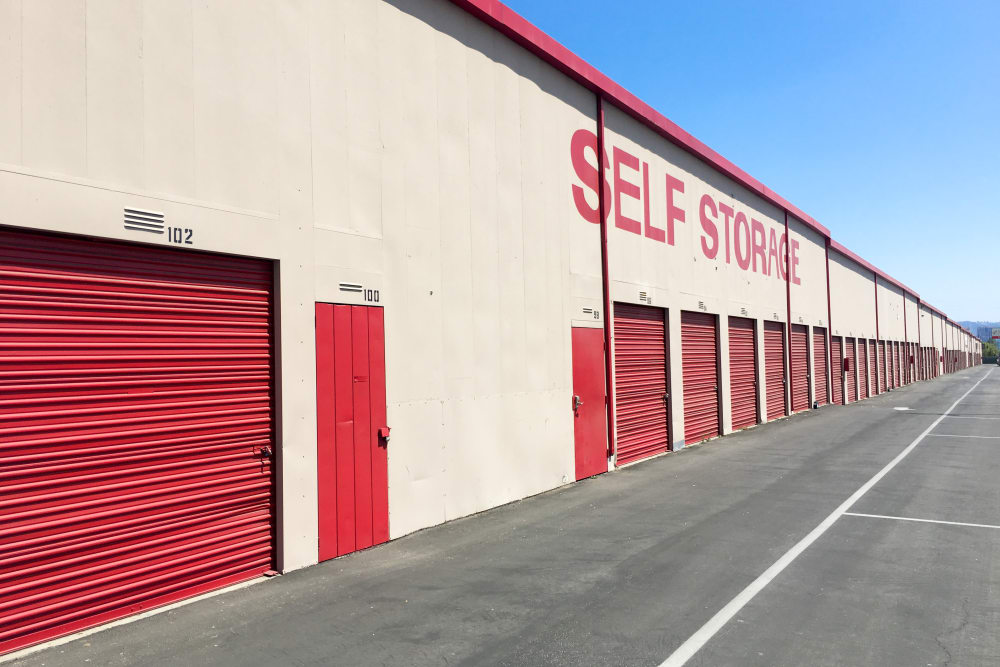 Canoga Park, CA Storage Units StorQuest Self Storage