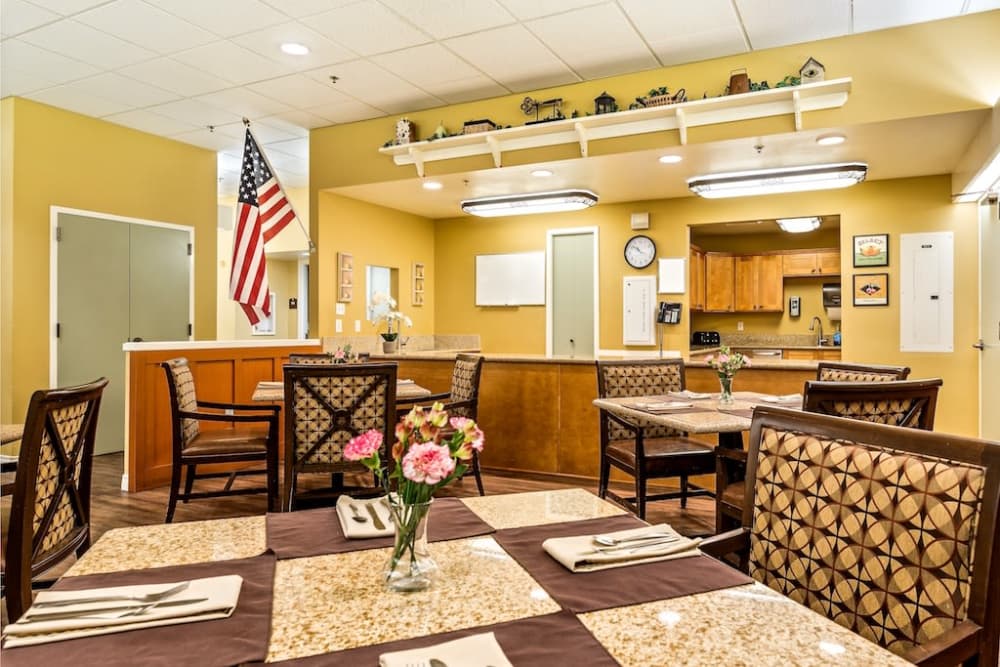 Senior Living In Southeast Portland Or Near Gresham
