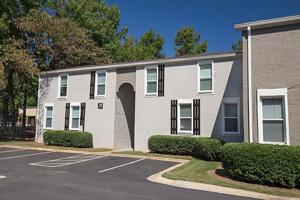 Photos of Avondale Reserve Apartment Homes in Avondale Estates, GA