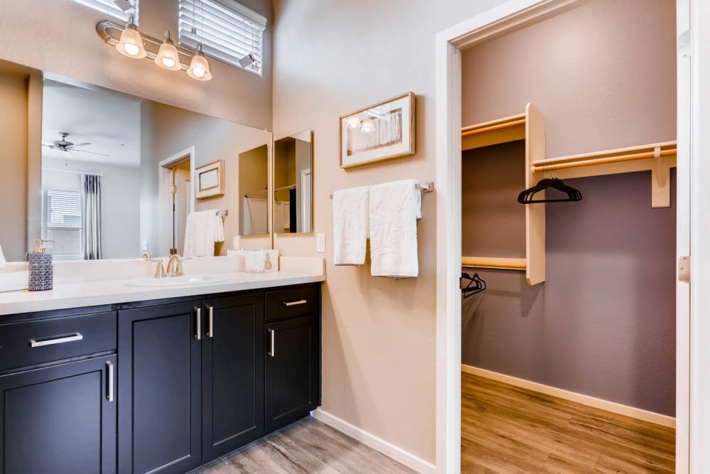 Avilla Lehi Crossing offers a beautiful bathroom in Mesa, Arizona