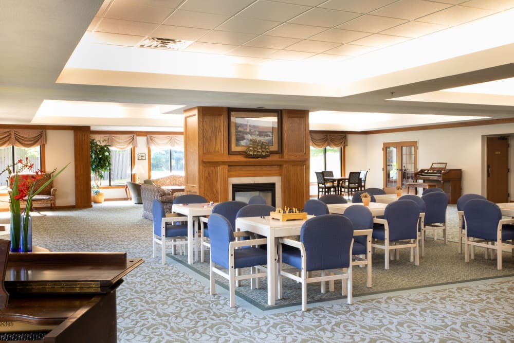 Photos of Villa at the Lake in Conneaut, OH