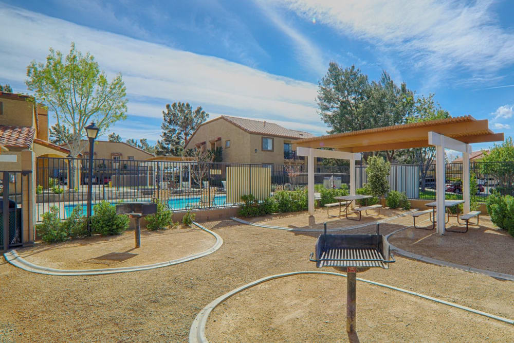 Lancaster Ca Apartments For Rent Granada Villas