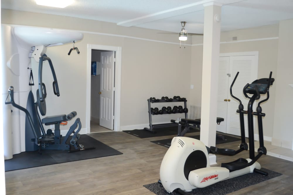 Fitness center at Hickory Creek Apartments & Townhomes in Nashville, Tennessee