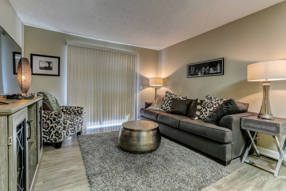 Nashville Tn Apartments Sheffield Heights Apartment Homes