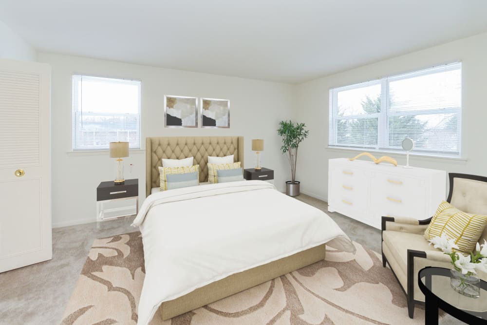 Bedroom at Woodcrest Apartment Homes in Dover, Delaware