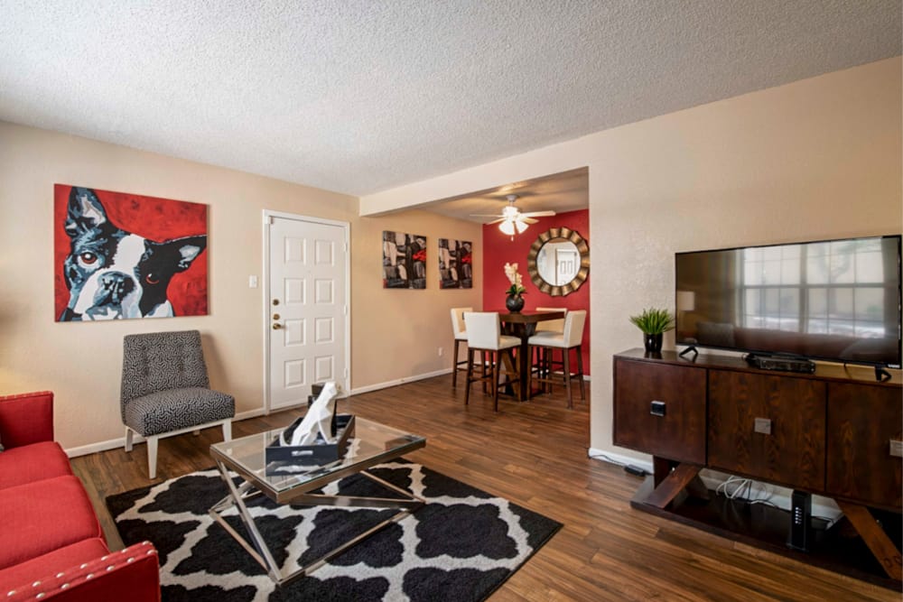 Remcon El Paso, TX Apartments off I10 Pear Tree