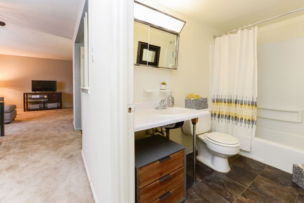 Enjoy apartments with a bathroom at Brookmont Apartment Homes
