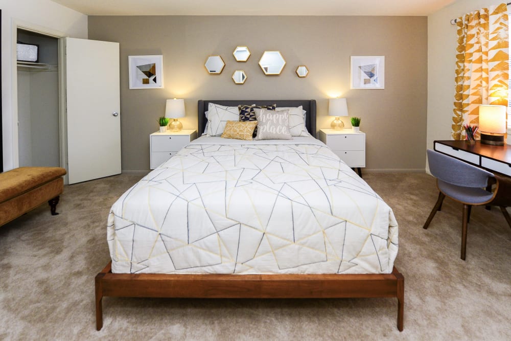 Enjoy apartments with a bedroom at Brookmont Apartment Homes
