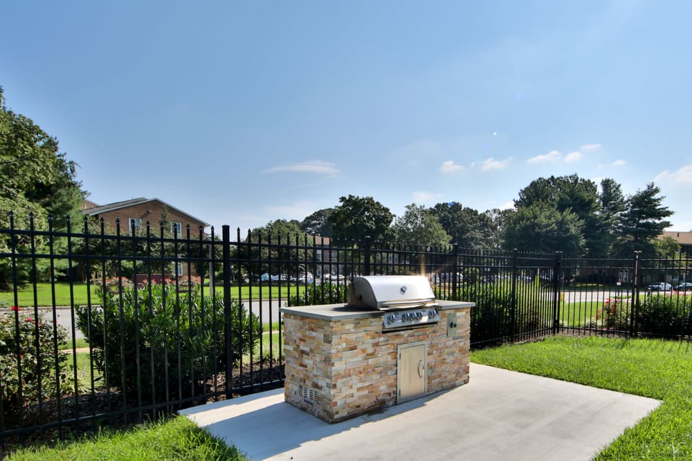  Enjoy an Outdoor BBQ Area at our Apartments in Glen Burnie, MD
