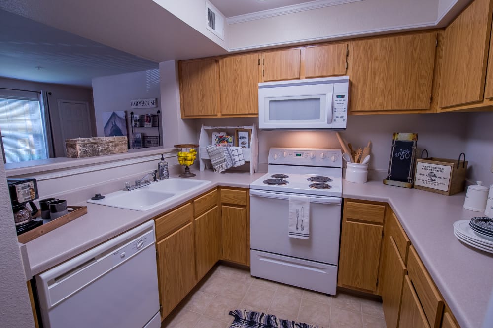 Northeast Wichita Ks Apartments The Remington Apartments