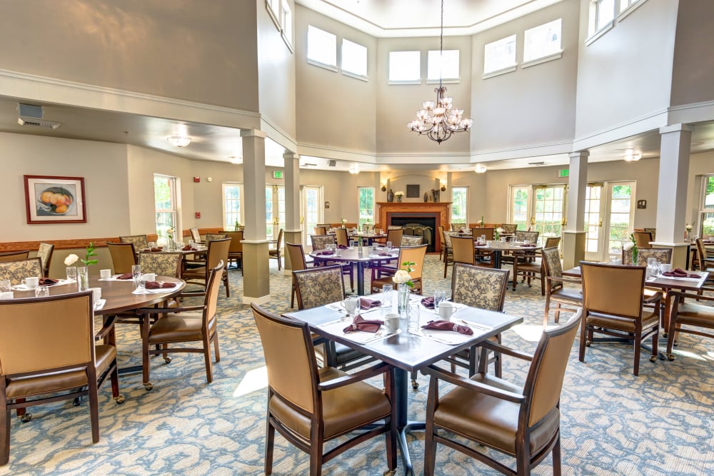 Large dining room at Bridgeport Place Assisted Living in University Place, Washington.