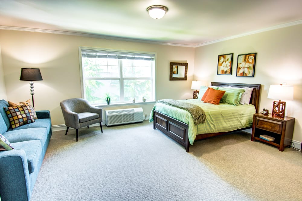 Bedroom at Bridgeport Place Assisted Living in University Place, Washington.